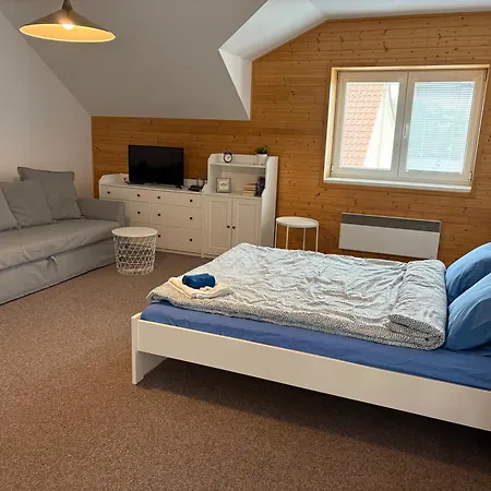 Apartment Vltavanka Zupanovice