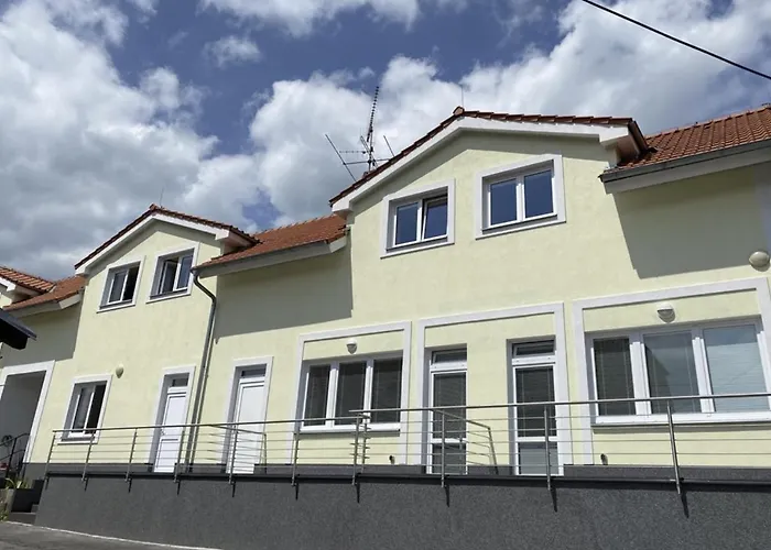 Vltavanka Appartement *